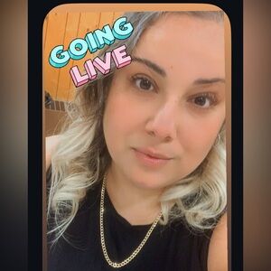 I’M LIVE ❤️ this listing